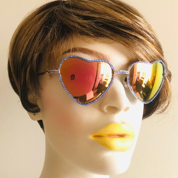 Heart Shaped Swarovski Crystal Embellished Sunglasses - Picture 4 of 4